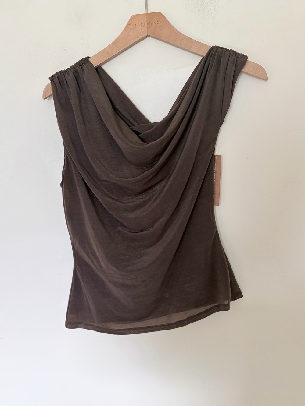 NWT Kourt cowl neck sleeveless tank top M